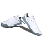 W038 White athletic shoes